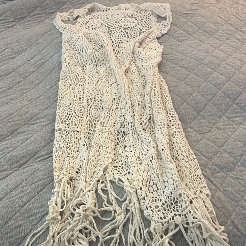 Adiva Lace Crochet Top in Cream